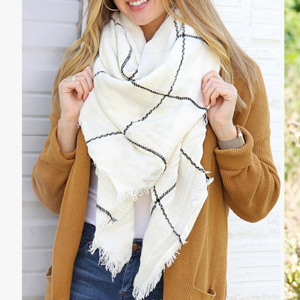 Mountain Peak Blanket Scarf
